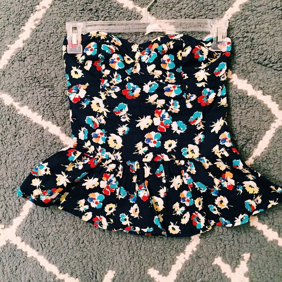 Cute Floral Strapless Peplum top