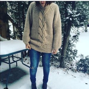Aritzia sweater