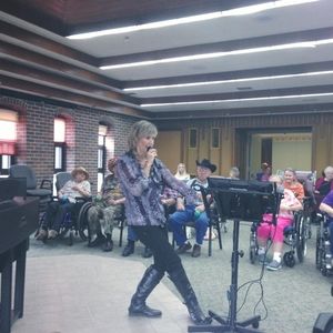 Meet your Posher, Jackie