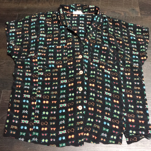 Danielle kroll sunglass button down