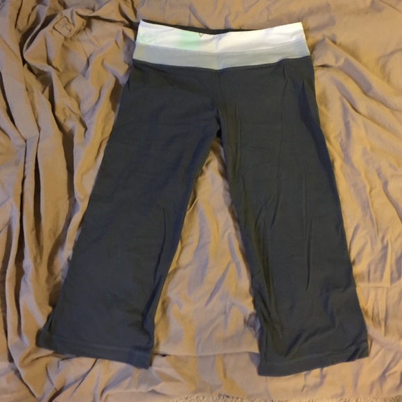 Lululemon Wide Leg Yoga Crops