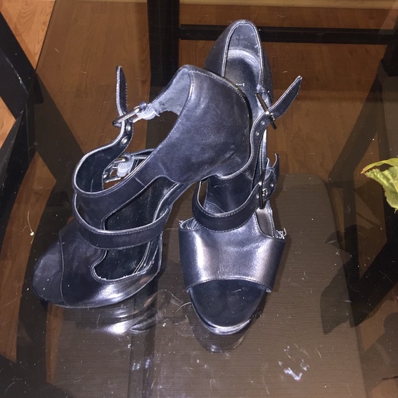 Ralph Lauren Heels with Strap Detail Size 8