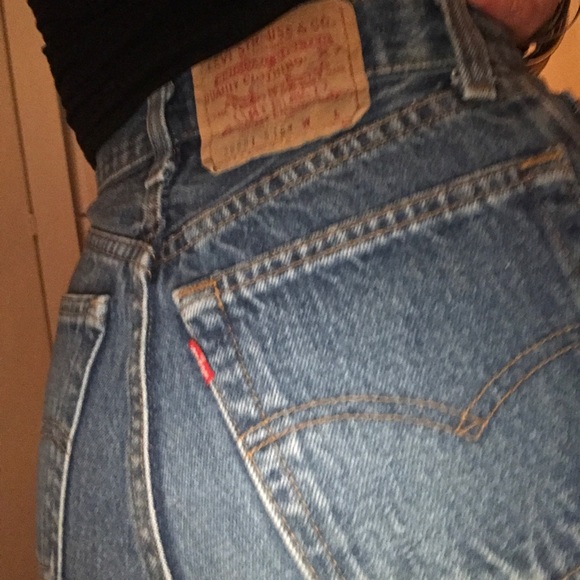 SOLD⚡️⚡️VINTAGE⚡️LEVIS 501s RARE SZ & STYLE - Picture 1 of 4