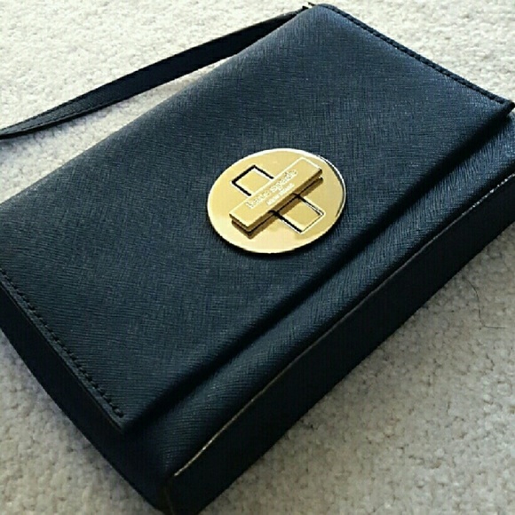 KATE SPADE saffiano leather crossbody bag - Picture 1 of 4
