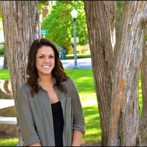 Meet your Posher, Cori