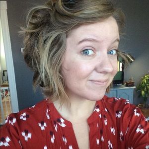 Meet your Posher, Chrissy