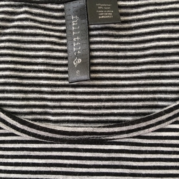 FULL TILT GIRLS LONG SLEEVE STRIPED CROP TOP - Picture 3 of 3