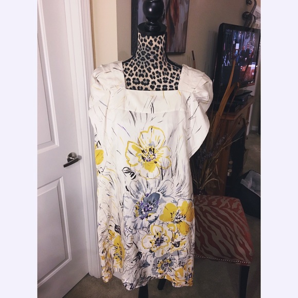 Version Originale Square Neck Dress - Picture 3 of 3