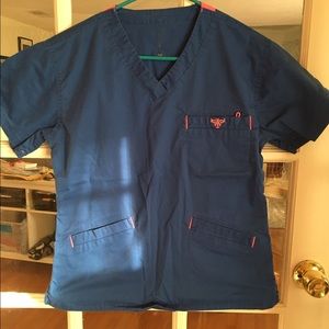 Scrub top