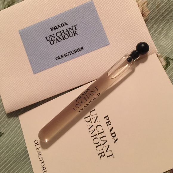 PRADA UN CHANT D'AMOUR PARFUM - Picture 2 of 3