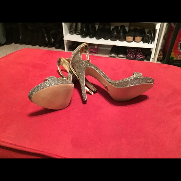 👠👠 STILLETOS!! ❤❤ - Picture 2 of 4