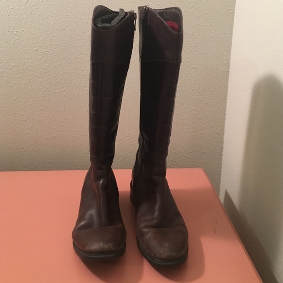 Brown Leather Riding Boots - Picture 2 of 3