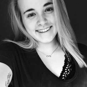 Meet your Posher, Olivia