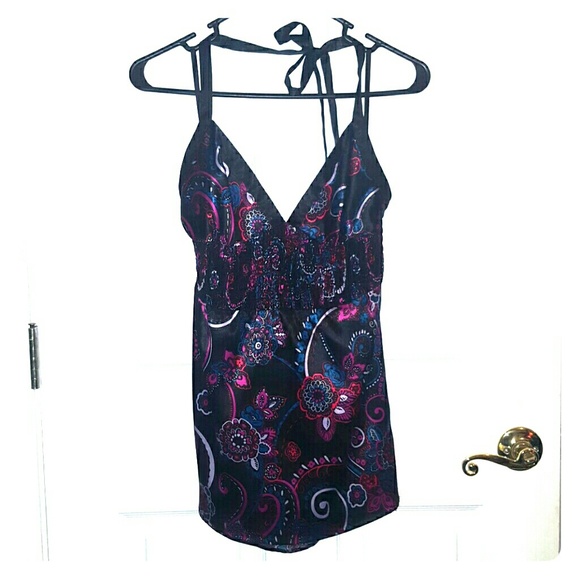 GUESS Halter Top