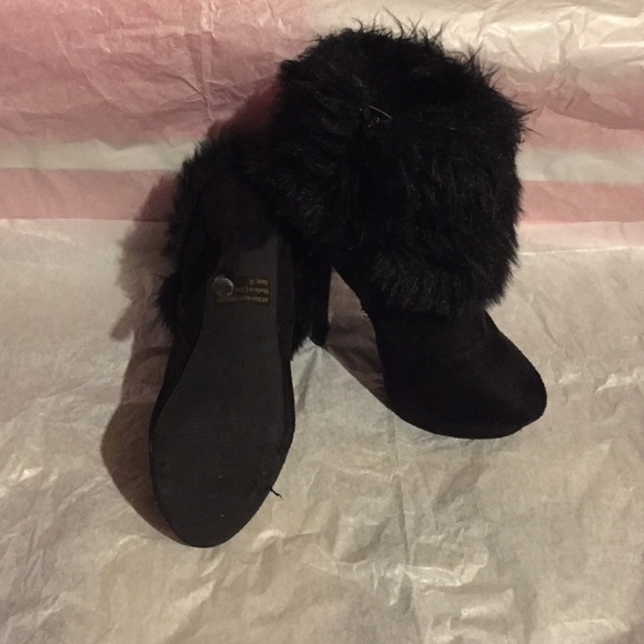 ❗️SOLD❗️ - Picture 2 of 2