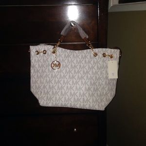 Michael Kors tote