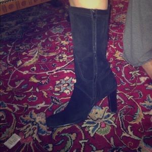 Stuart Weiztman black sude