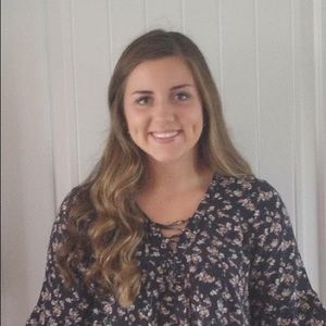 Meet your Posher, Natalie