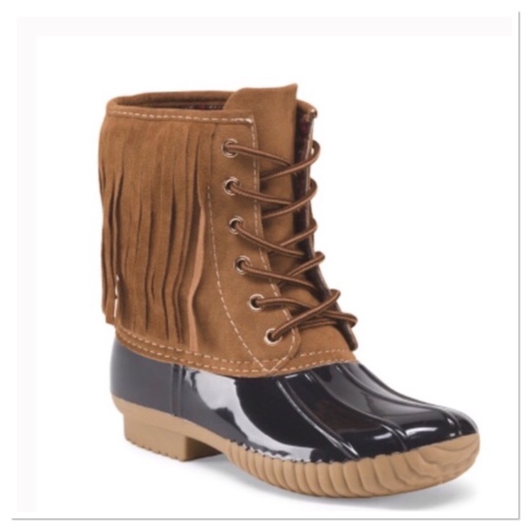 Adriana New York Shoes - 🌷Adriana New York Fringe Outdoor Boot