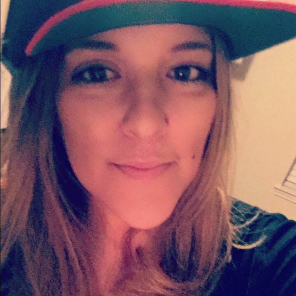 Meet your Posher, Renee