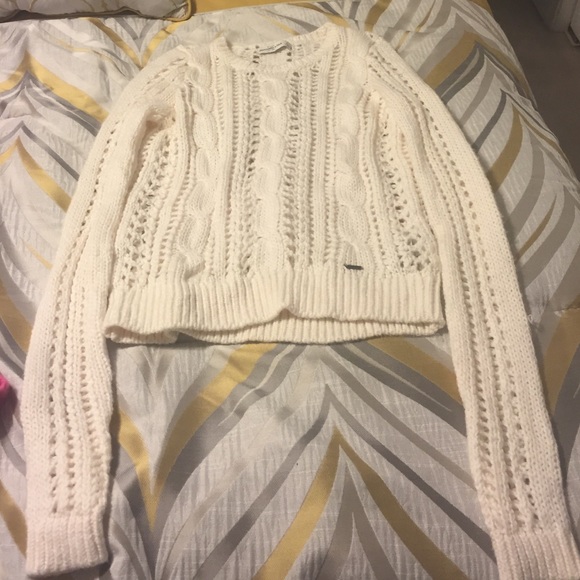 Abercrombie & Fitch Cable Knit Sweater