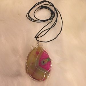 Beautiful Yellow Rose agate pendant necklace