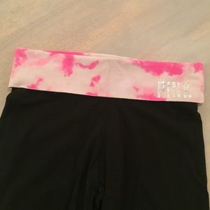 Victoria's Secret PINK yoga crops
