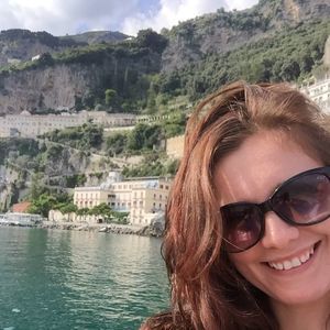 Meet your Posher, Alyshia