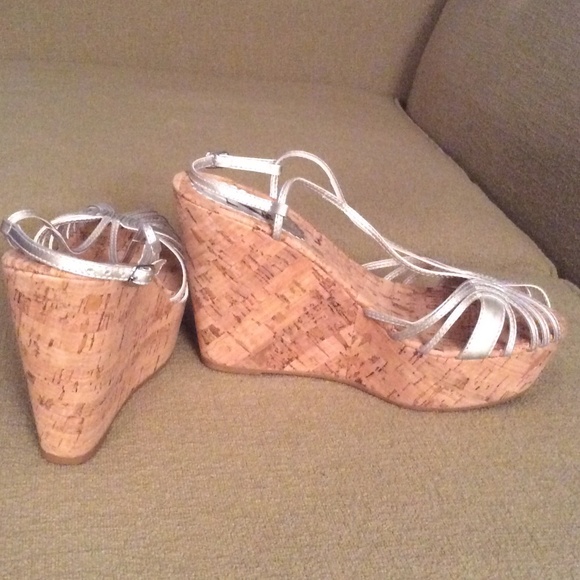 Platform sandals - Picture 2 of 4