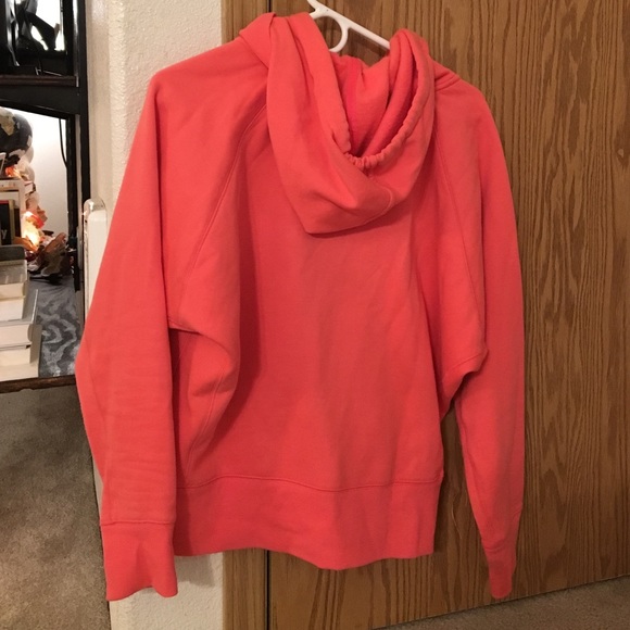 Gap Fit hoodie. - Picture 2 of 2