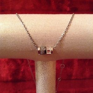 NWOT Michael Kors barrel shaped necklace