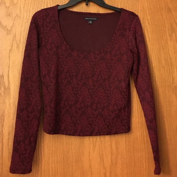 Maroon crop top long sleeve