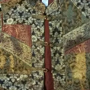 Gorgeous very classy oriental style vest Coldwater