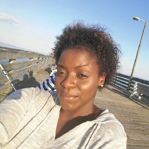 Meet your Posher, Brittany