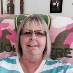 Meet your Posher, Sharon