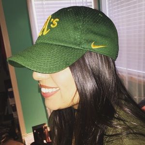 Nike Oakland A's hat