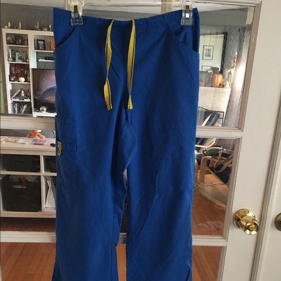 Scrub pants