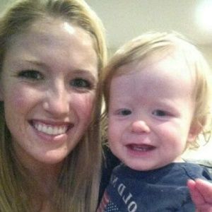 Meet your Posher, Elizabeth