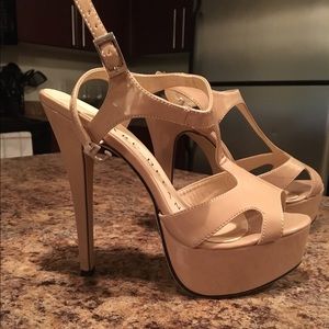 Tan platform heel