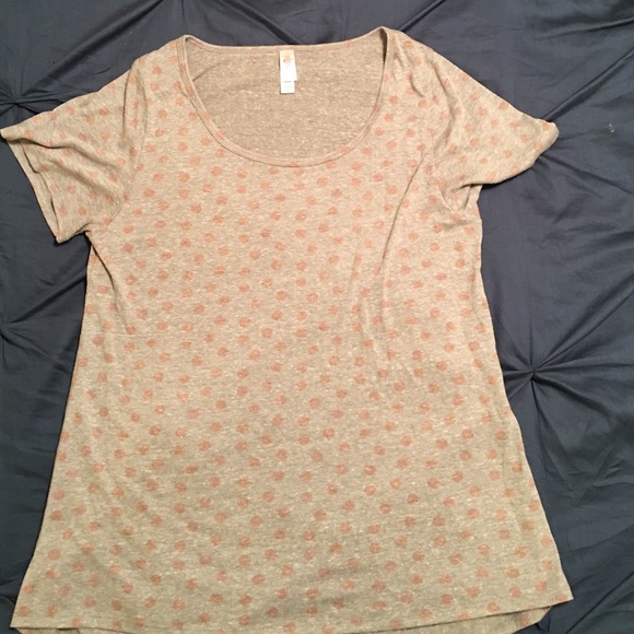 LuLaRoe classic tee