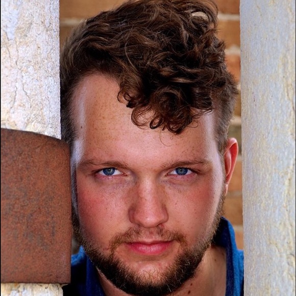 Meet your Posher, Isaac - Picture 1 of 1