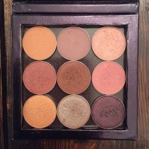 9 Makeup geek eyeshadows with Z-palette