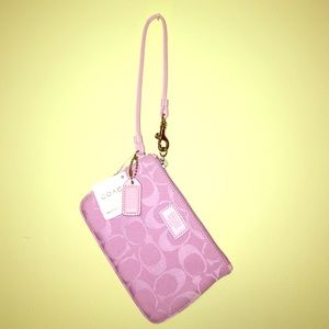 New with tags! Coach pink wristlet