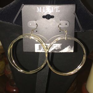 Mixit dangle hook in earrings with 3 hoops