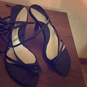 Lace up black Gianni Bini kitten heels