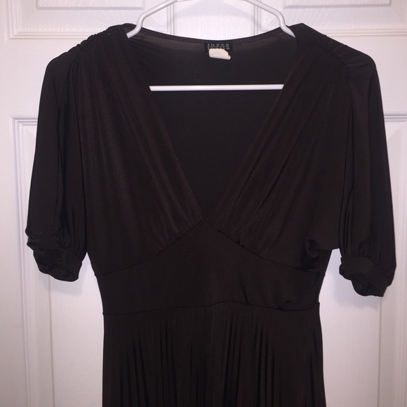 ❌SOLD❌ Joyce Leslie size Small (fits a medium) dress. - Picture 7 of 9