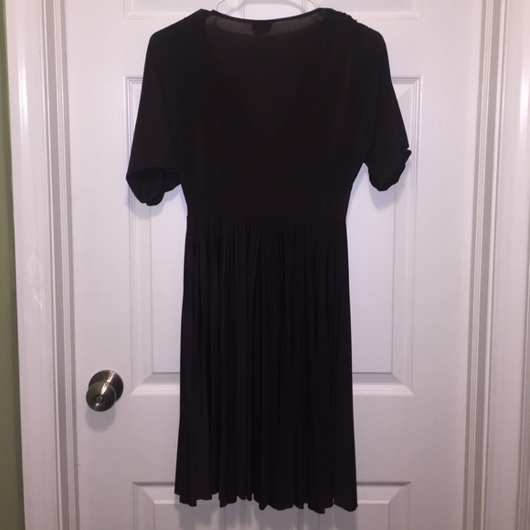 ❌SOLD❌ Joyce Leslie size Small (fits a medium) dress. - Picture 9 of 9