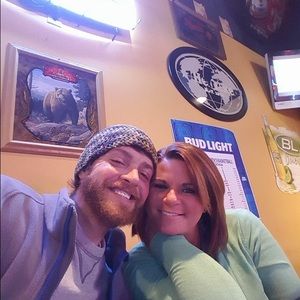 Meet your Posher, Hilary