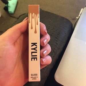 Kylie "So Cute" Gloss