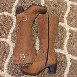 Born BOC leather boots, 9M